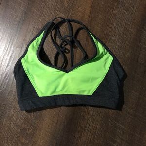 Sports bra